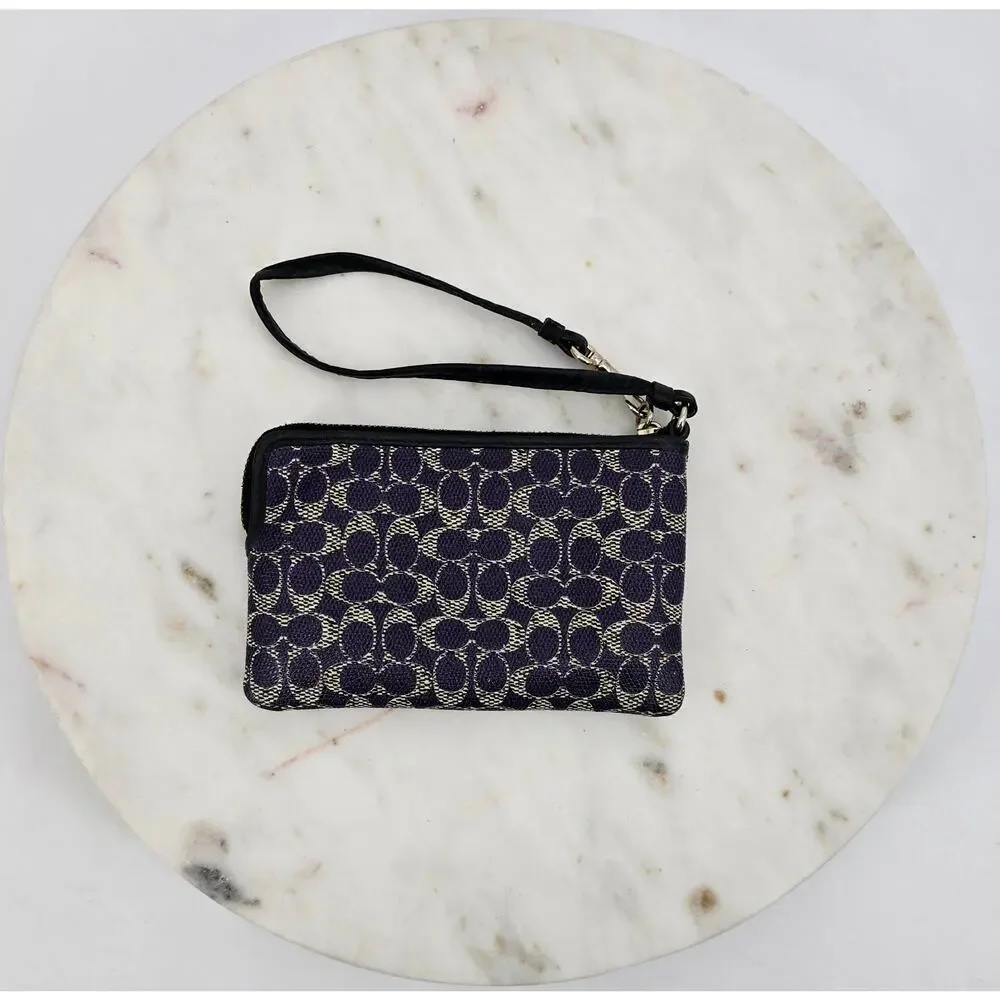 Coach Signature Jacquard Wristlet Deep‎ Purple & Tan